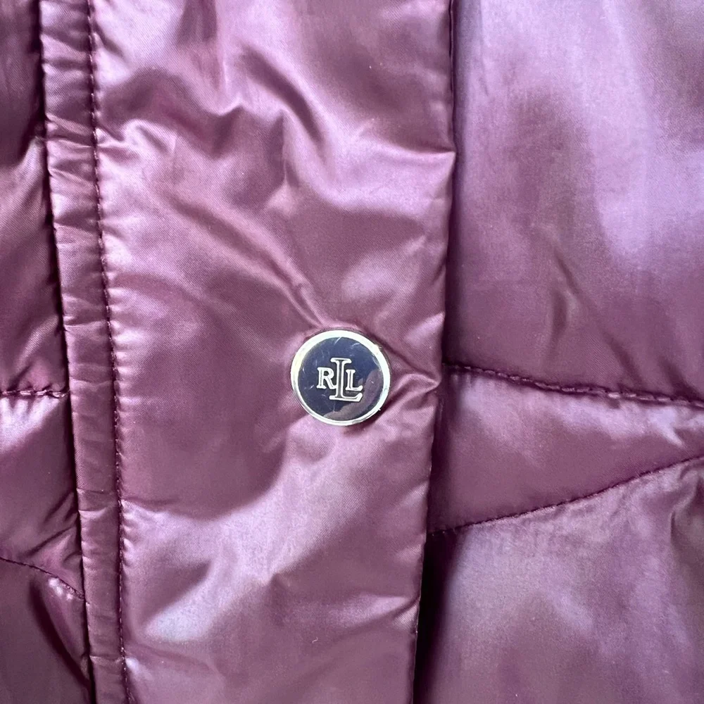 Lauren Ralph Lauren Plum Quilted Puffer Jacket Faux Fur Hood M - Picture 7 of 9